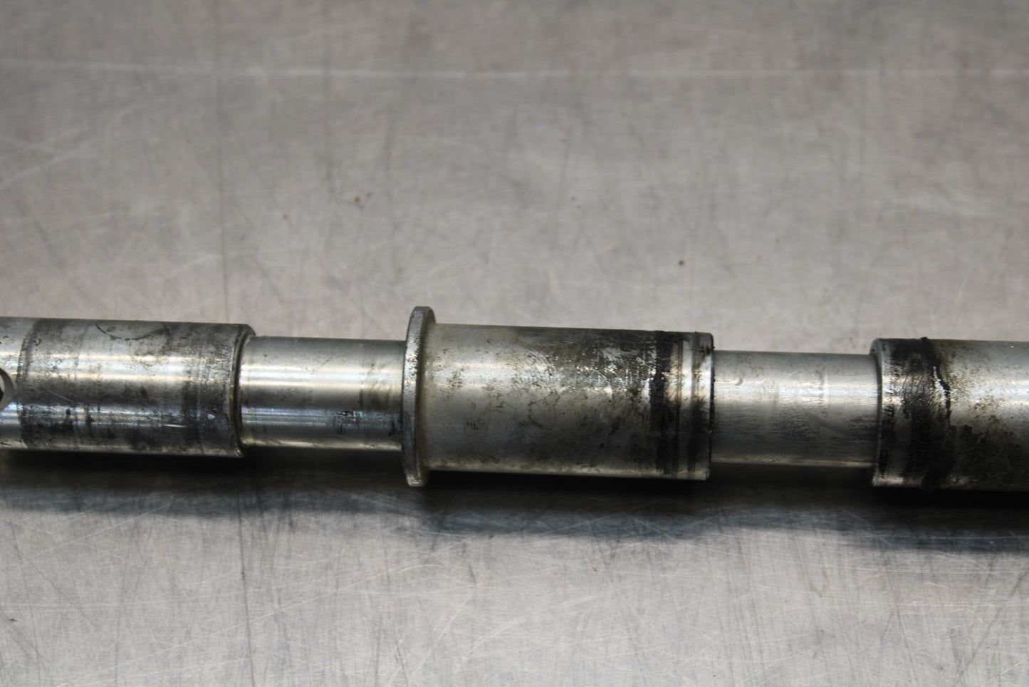 08 KAWASAKI VULCAN 900 FRONT WHEEL RIM AXLE PIVOT BOLT BB184