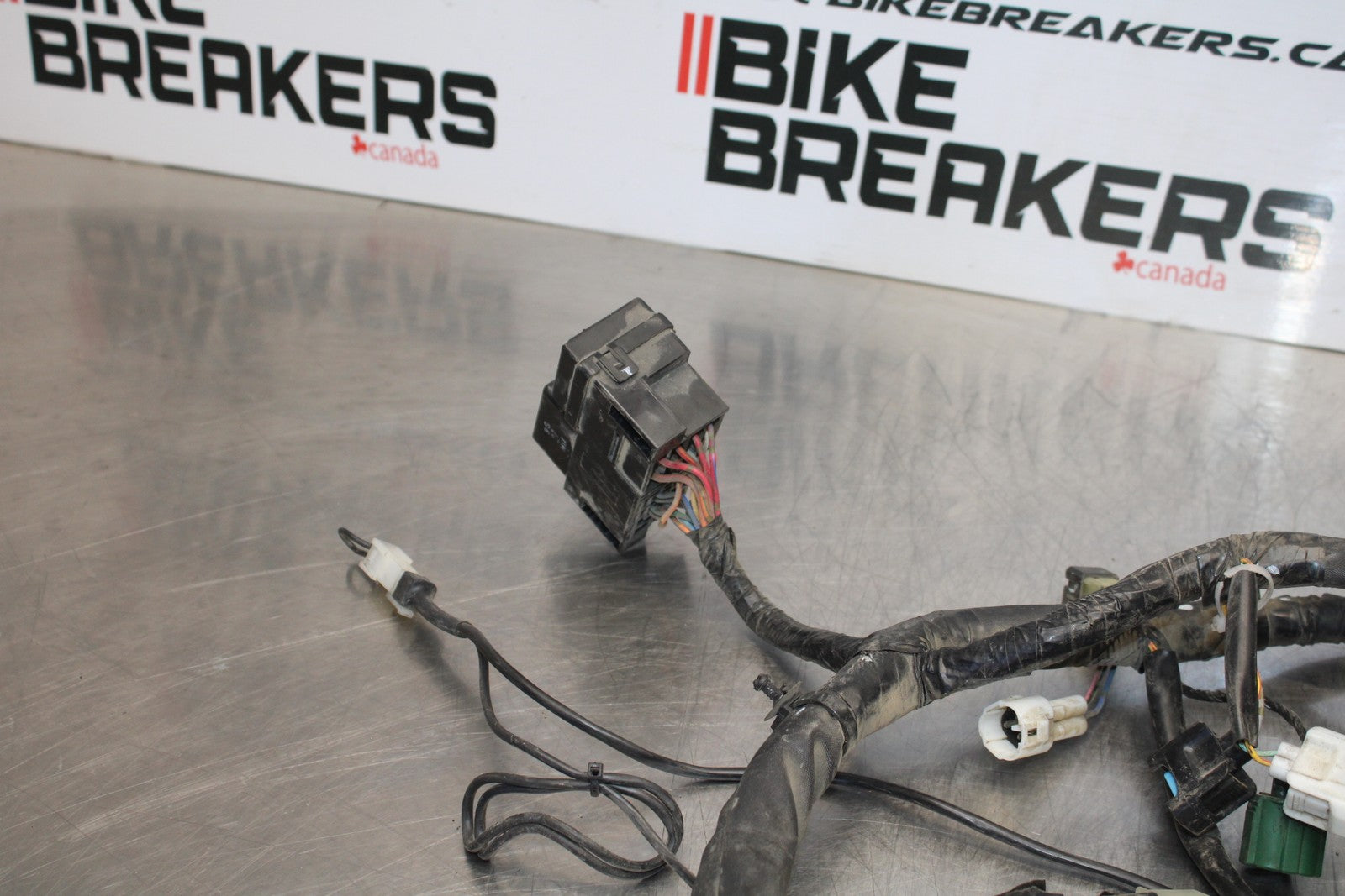 05-06 SUZUKI GSXR1000 MAIN ENGINE WIRING HARNESS MOTOR WIRE LOOM BB773
