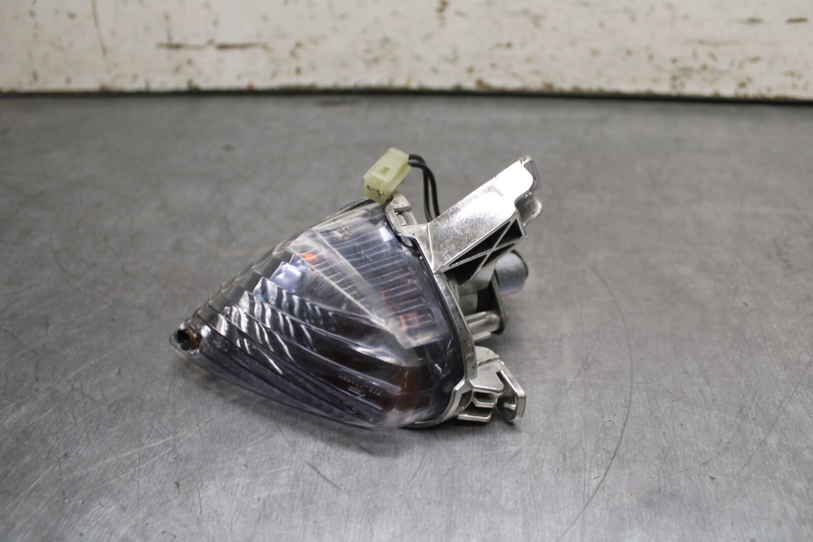 08-10 SUZUKI GSXR750 LEFT REAR TURN SIGNAL LIGHT INDICATOR BB113