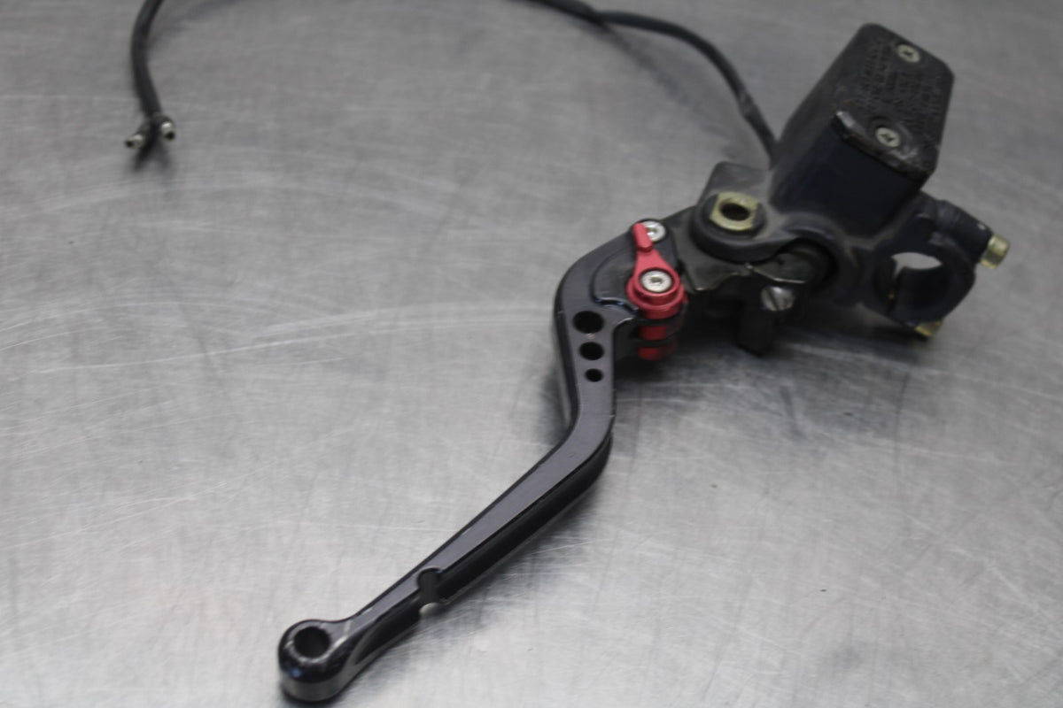 05 DUCATI SUPERSPORT 800 HYDRAULIC CLUTCH MASTER CYLINDER  BB913