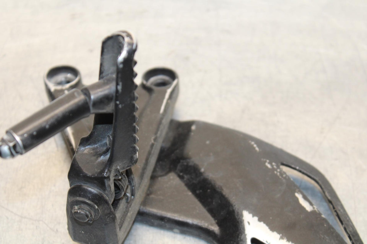 2008 Honda CBR1000RR LEFT REARSET REAR SET DRIVER FOOT PEG REST STOP BB579