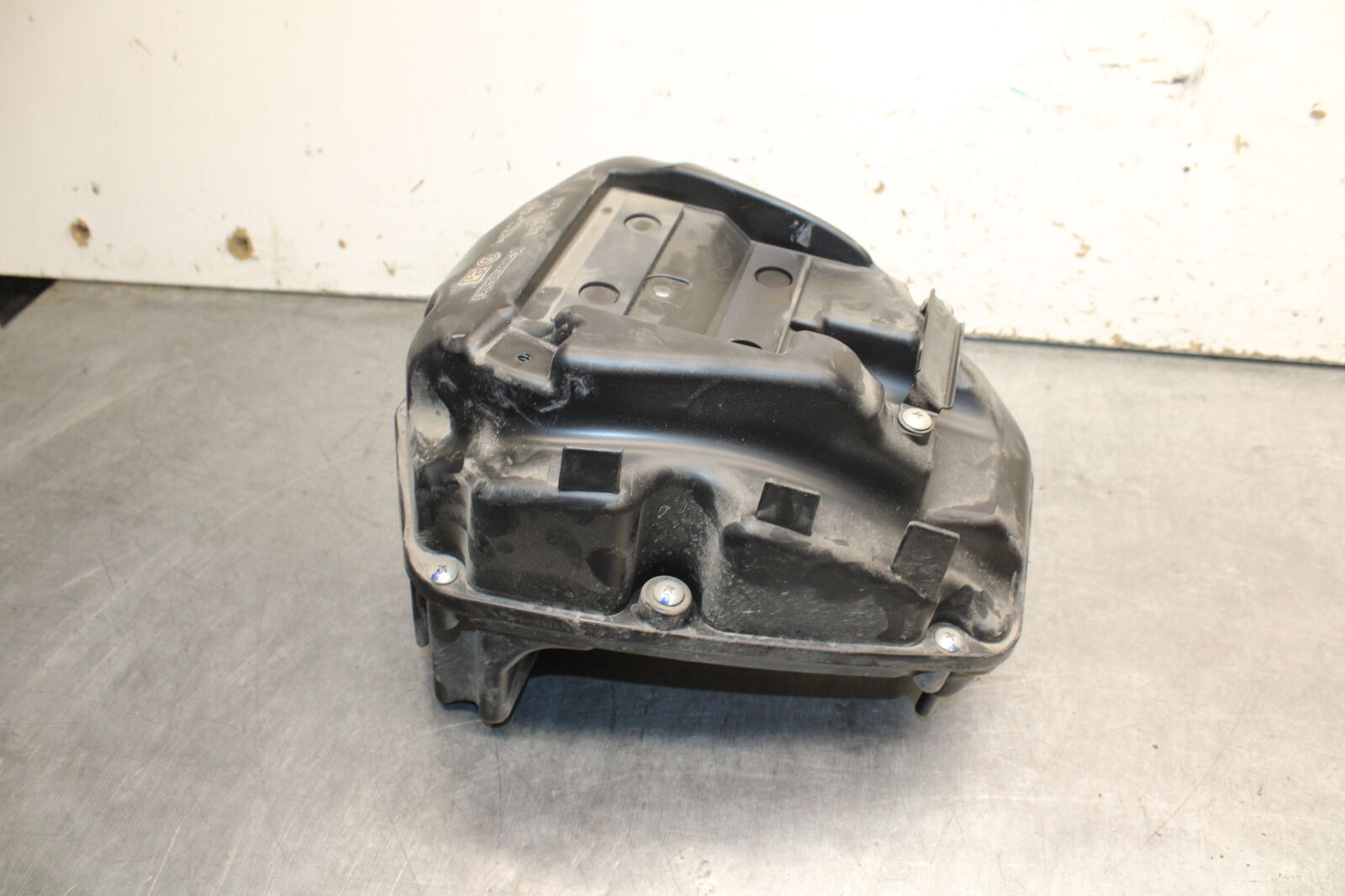 16-17 KAWASAKI VULCAN S 650 EN650 ABS AIRBOX AIR INTAKE FILTER BOX BB731