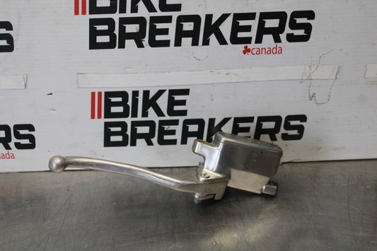 03 HONDA SHADOW SPIRIT 750 VT750DC FRONT BRAKE MASTER CYLINDER BB907