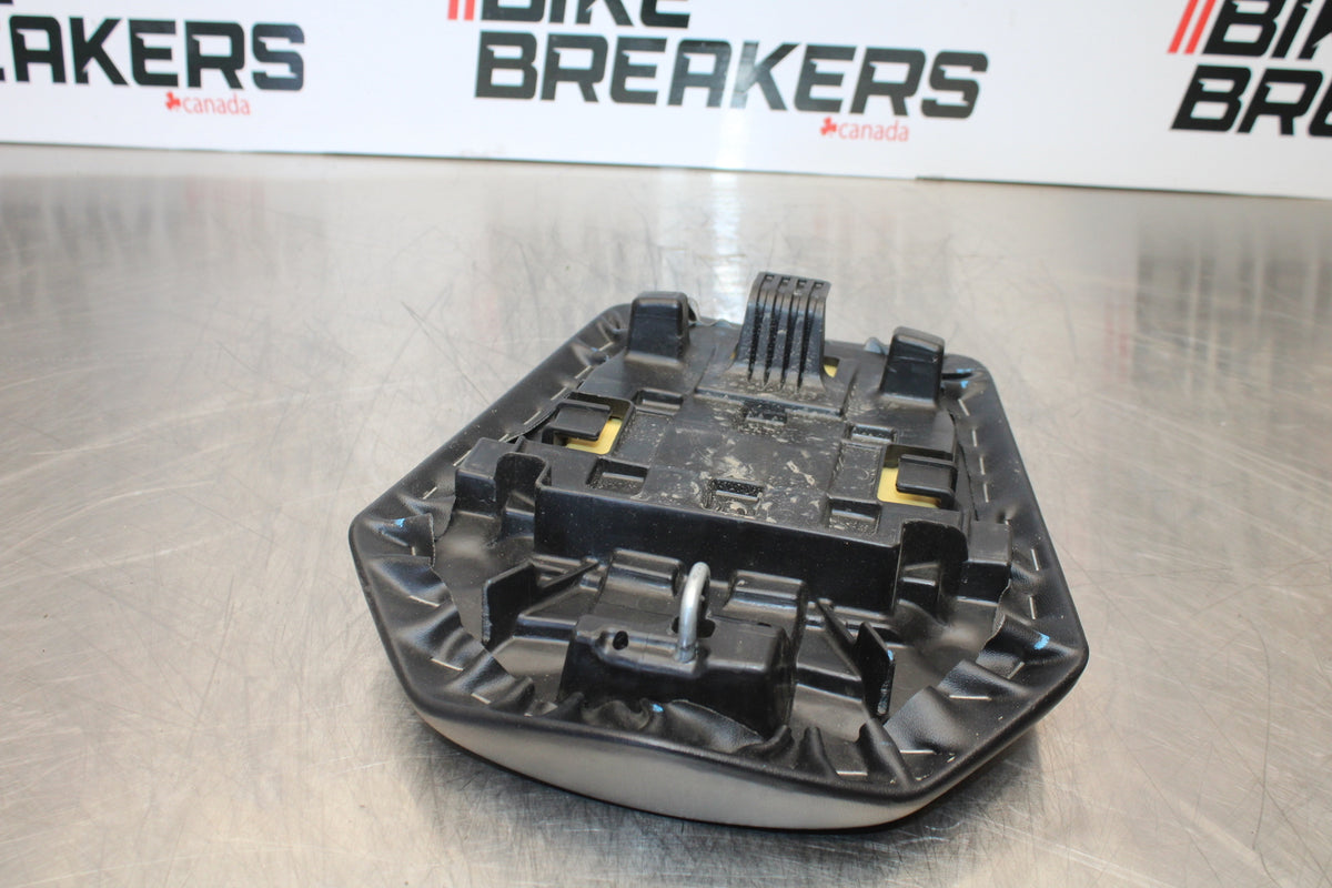 12-16 HONDA CBR1000RR REAR BACK PASSENGER TANDEM SEAT PAD SADDLE PILLION BB157