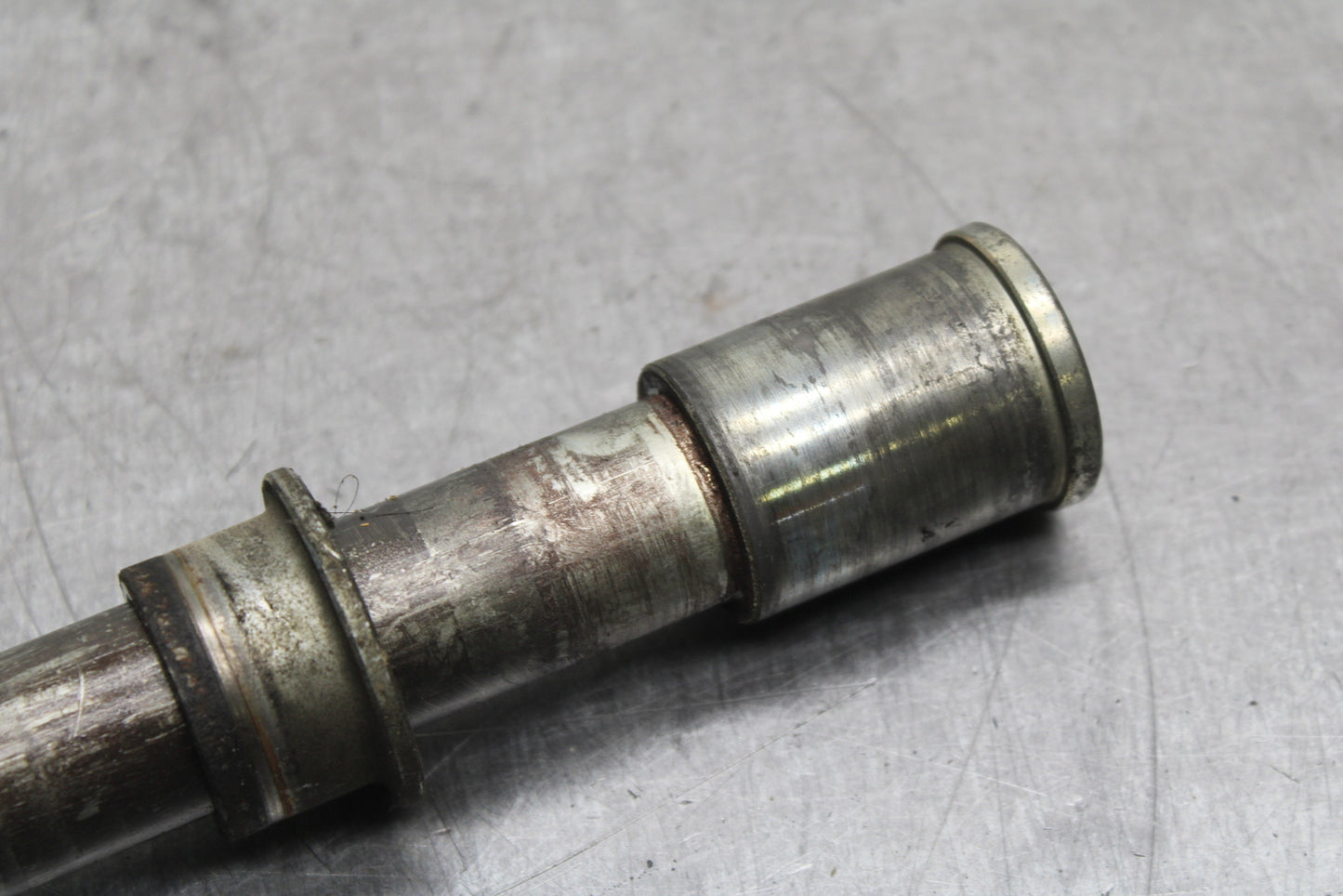 00-02 KAWASAKI NINJA ZX6R FRONT WHEEL RIM AXLE PIVOT BOLT BB750