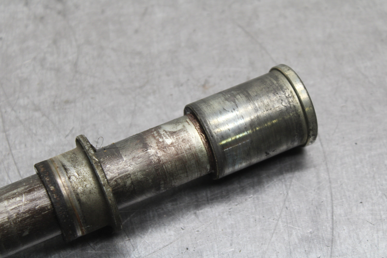 00-02 KAWASAKI NINJA ZX6R FRONT WHEEL RIM AXLE PIVOT BOLT BB750