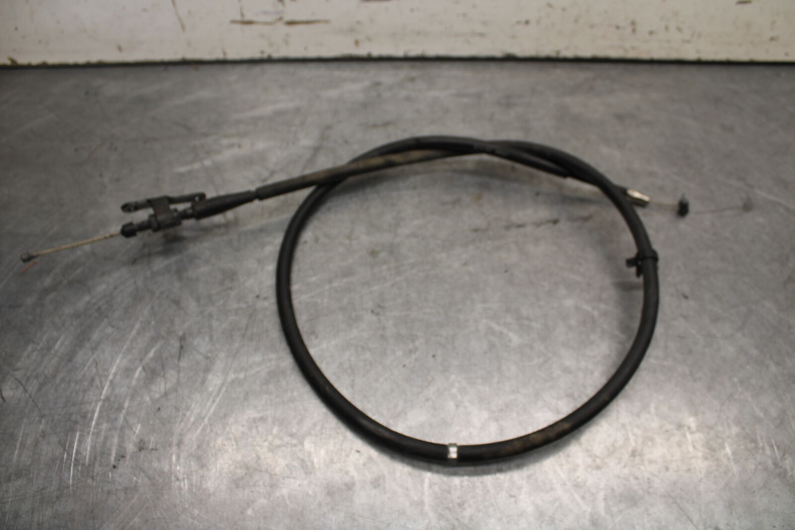 04-06 YAMAHA YZF R1 CLUTCH CABLE LINE 5VY-26335-01-00 BB659