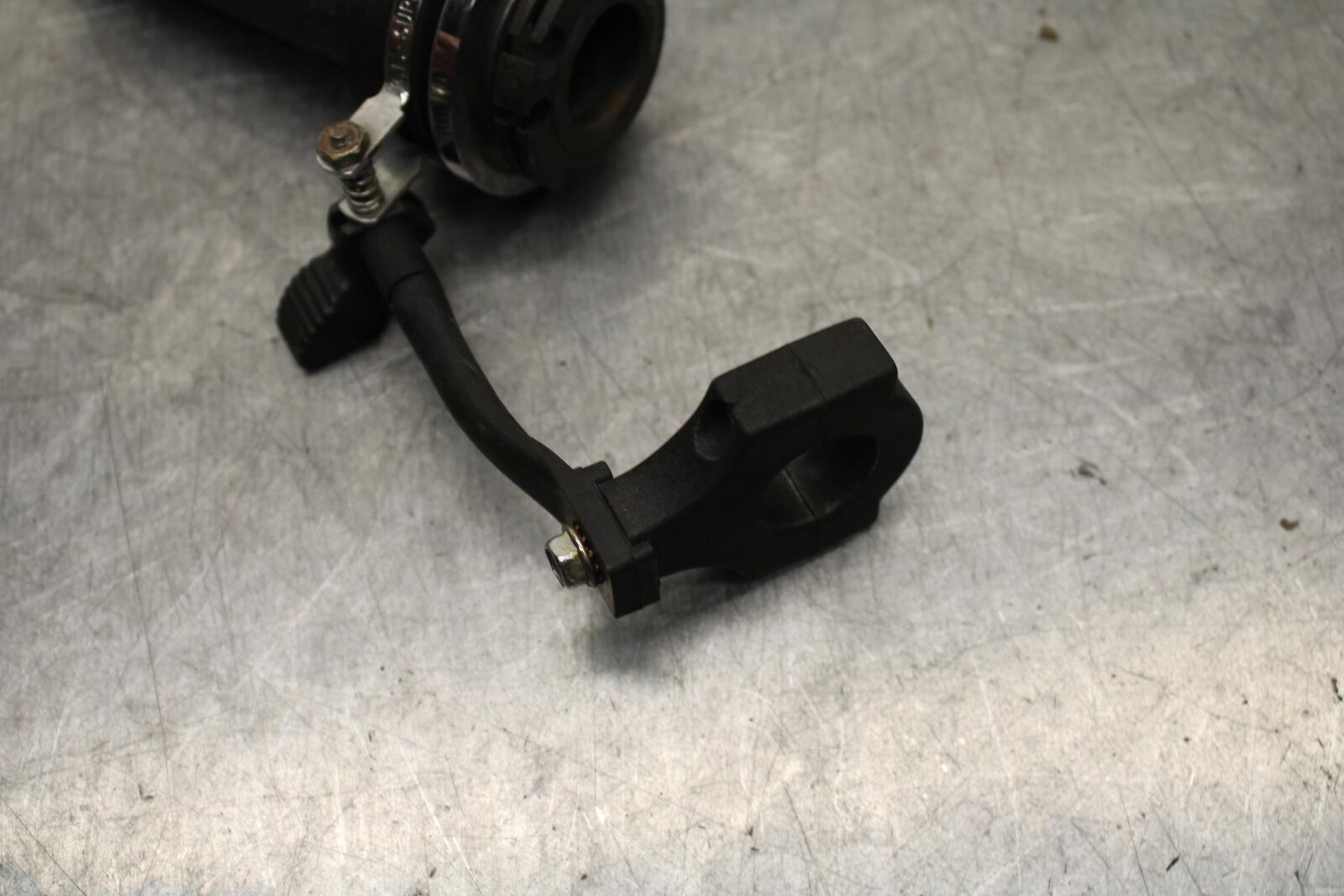 93-07 YAMAHA VMAX 1200 RIGHT THROTTLE GRIP BB634