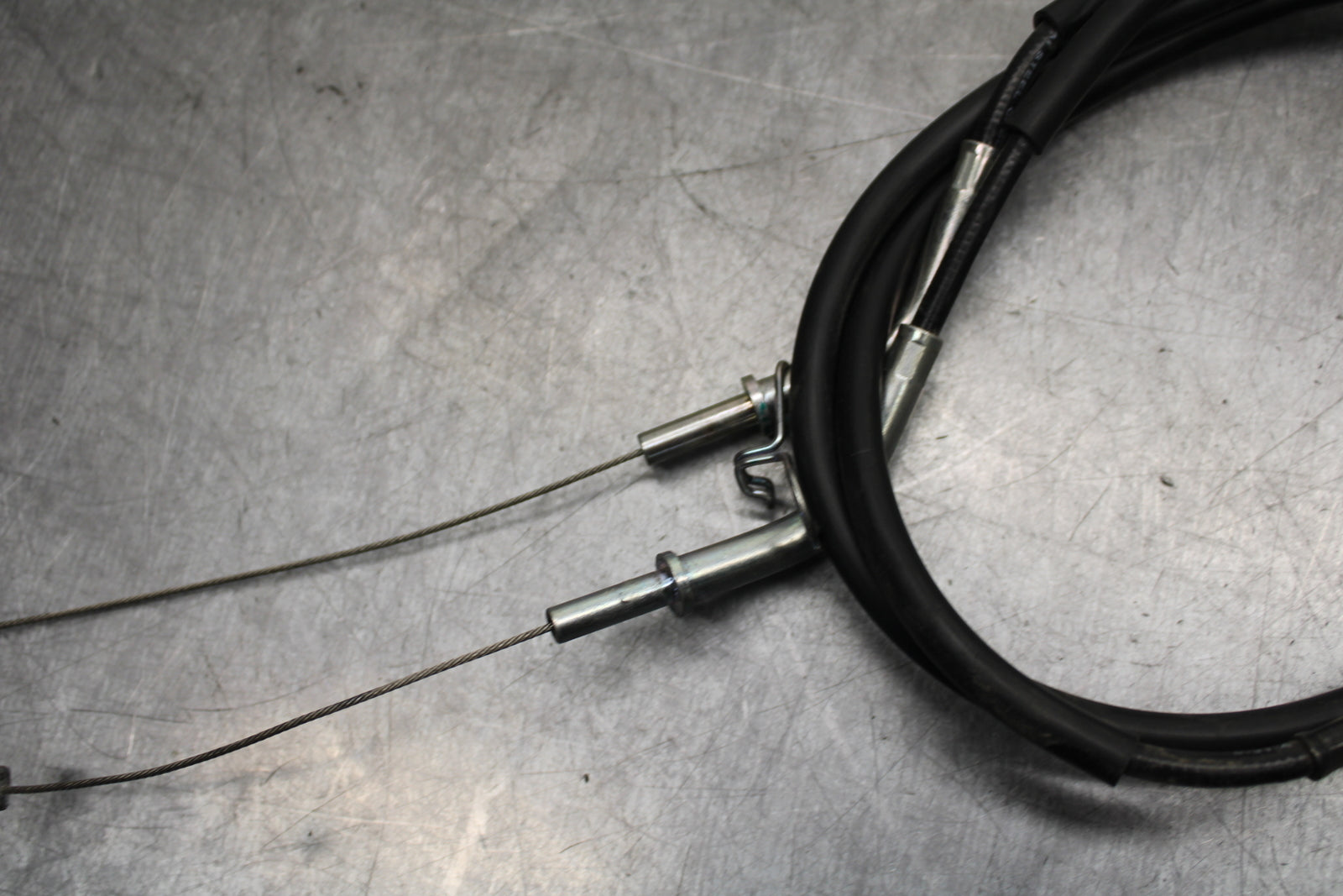 18-24 KAWASAKI NINJA 650 THROTTLE CABLES LINES BB725