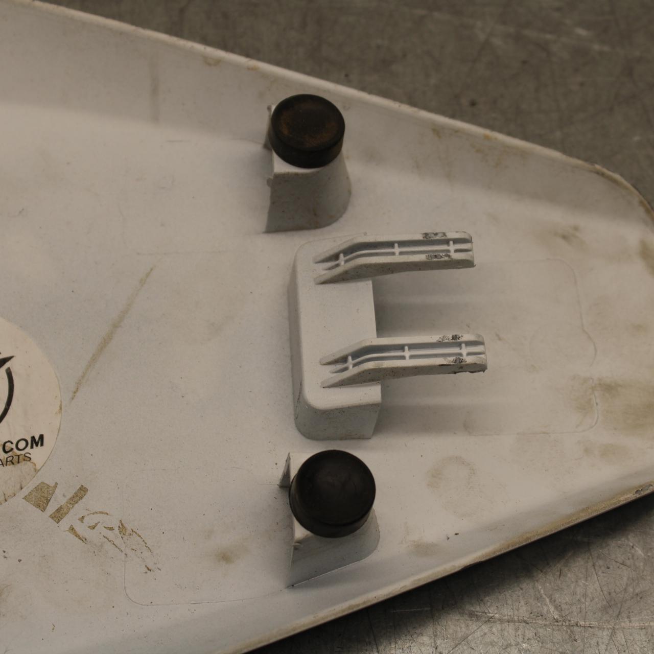 21 KAWASAKI NINJA ZX6R REAR BACK SEAT SOLO COWL FAIRING COVER  BB647