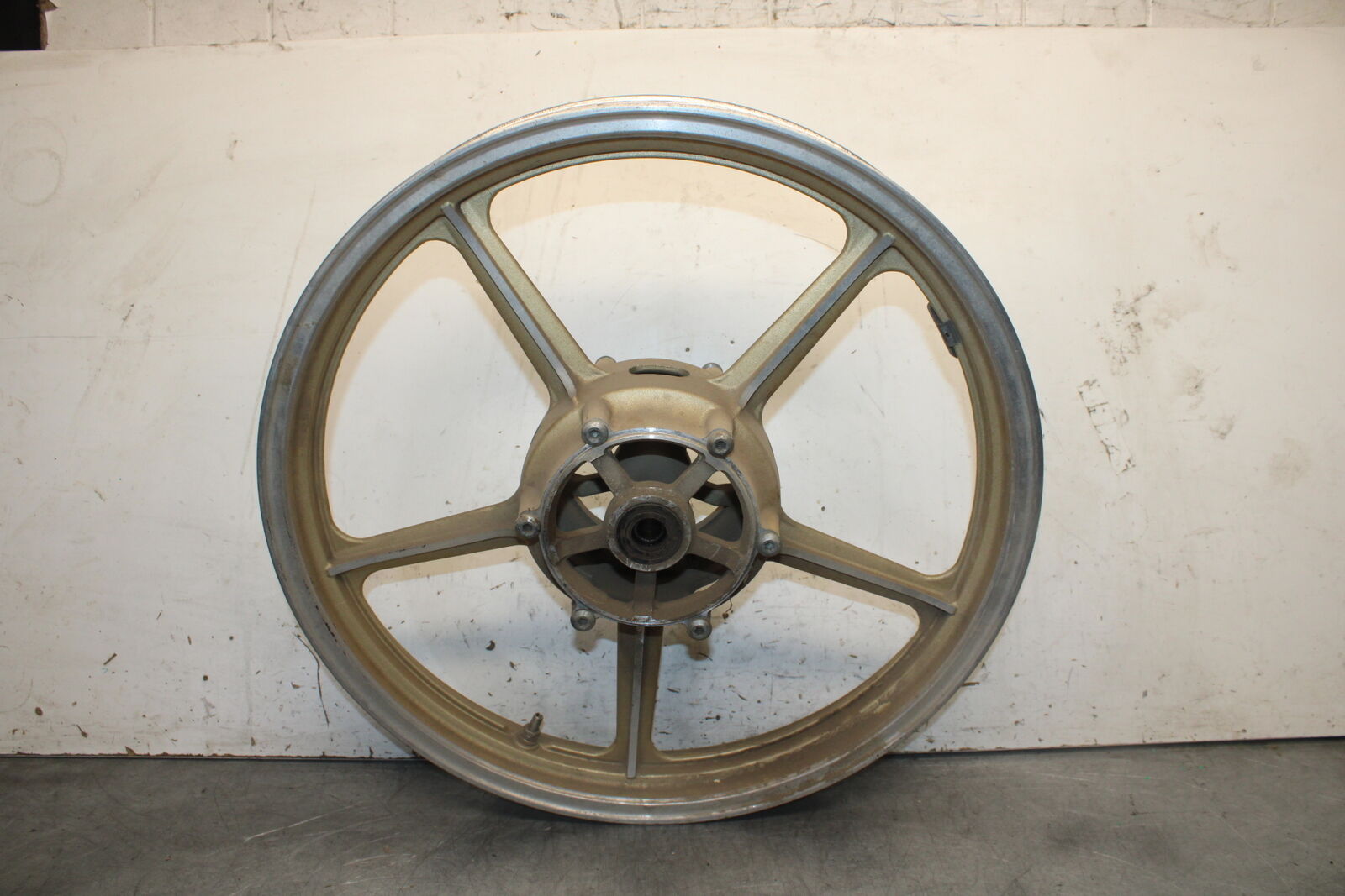 84-85 YAMAHA VIRAGO 1000 FRONT WHEEL FRONT RIM BB173