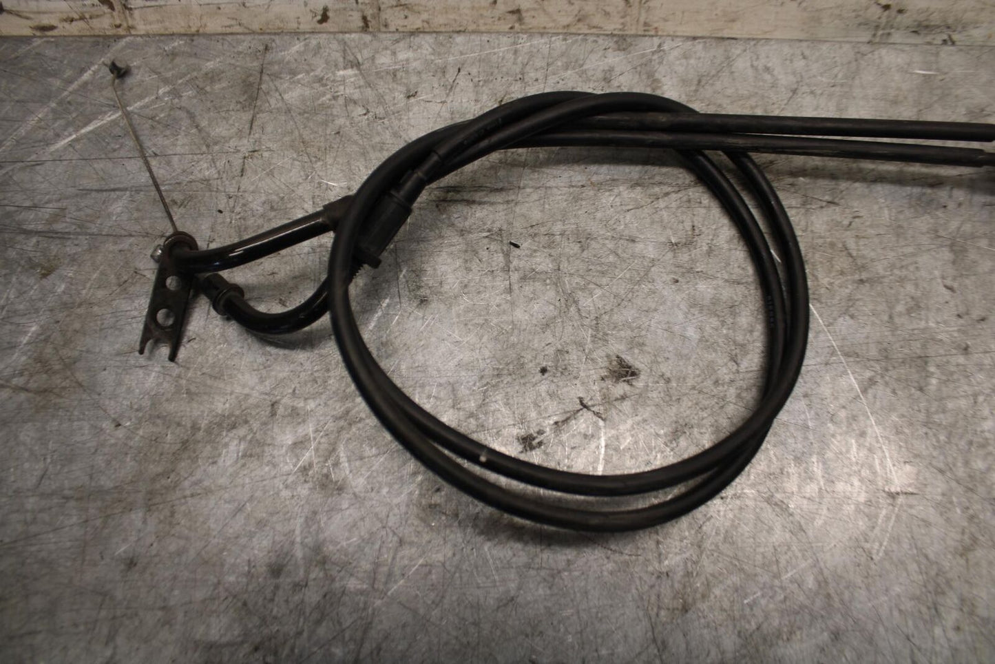 2007 Suzuki GSXR600 THROTTLE CABLES LINES 58300-01H00 58300-01H10 BB540