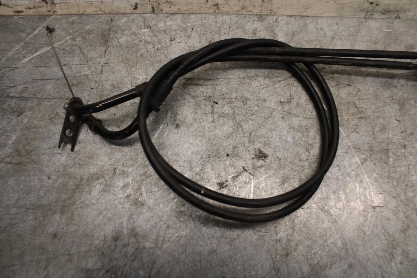 2007 Suzuki GSXR600 THROTTLE CABLES LINES 58300-01H00 58300-01H10 BB540