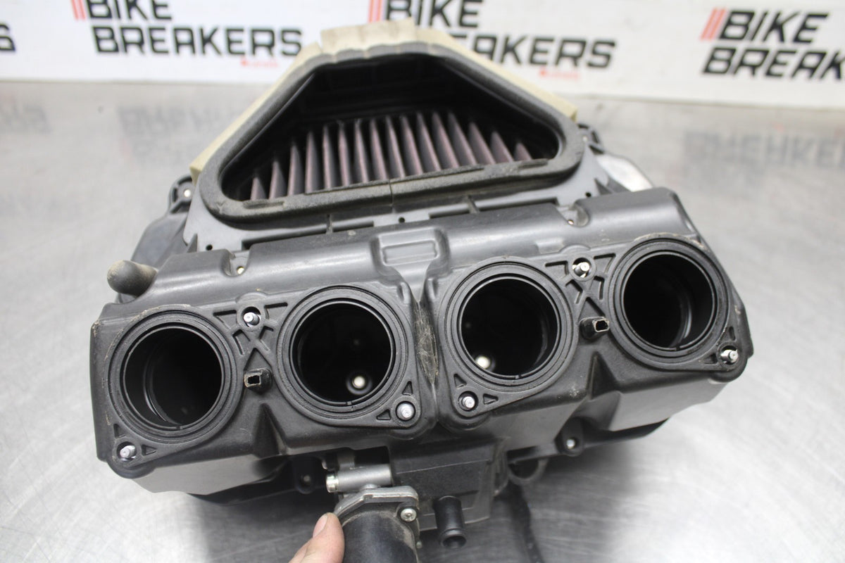 08-16 YAMAHA YZF R6 AIRBOX AIR INTAKE FILTER BOX BB929