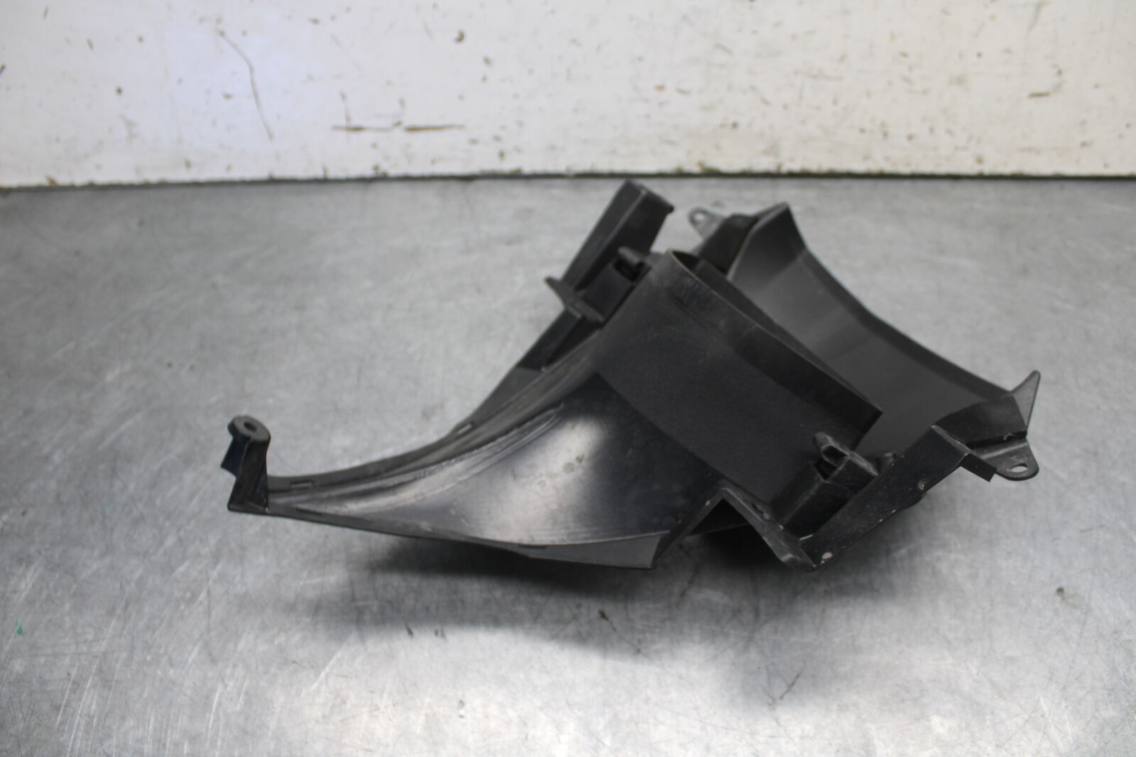 09-12 KAWASAKI NINJA ZX6R FRONT CENTER COWL FAIRING BB698