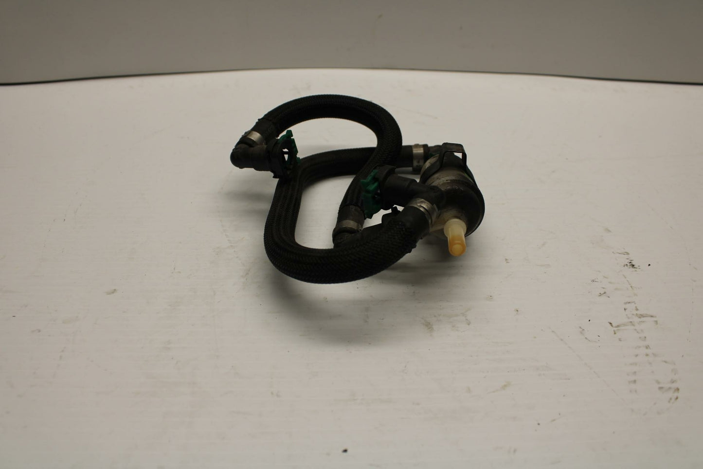 18-20 HUSQVARNA VITPILEN 401 FUEL HOSE GAS LINE TUBE PIPE BB248