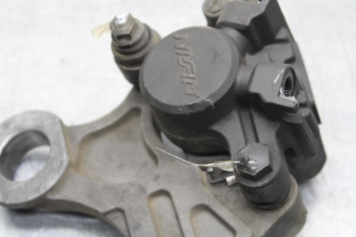 2007 Yamaha YZF R6S REAR BACK BRAKE CALIPER W MOUNT BRACKET BB594