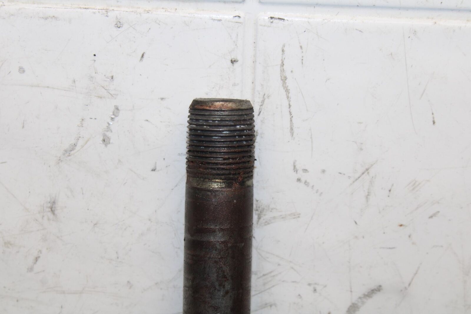 1997 Suzuki Bandit 1200 GSF1200S FRONT WHEEL RIM AXLE PIVOT BOLT BB559