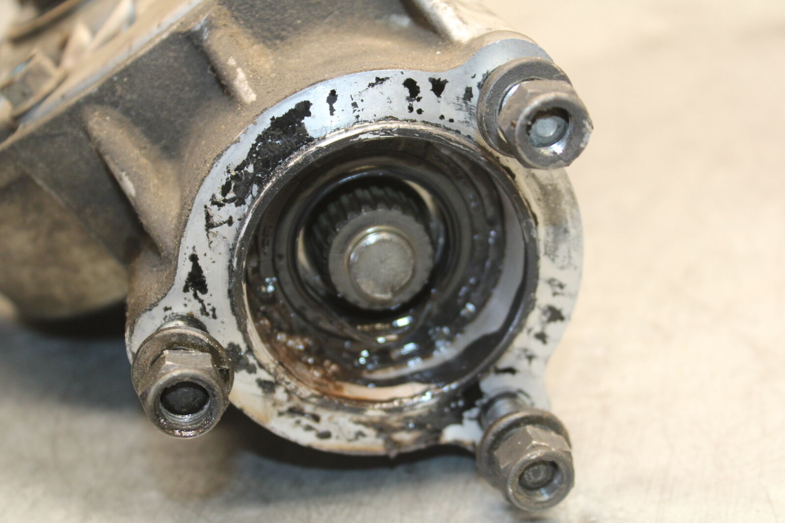85-86 SUZUKI MADURA 1200 FINAL DRIVE GEAR DIFFERENTIAL BB691