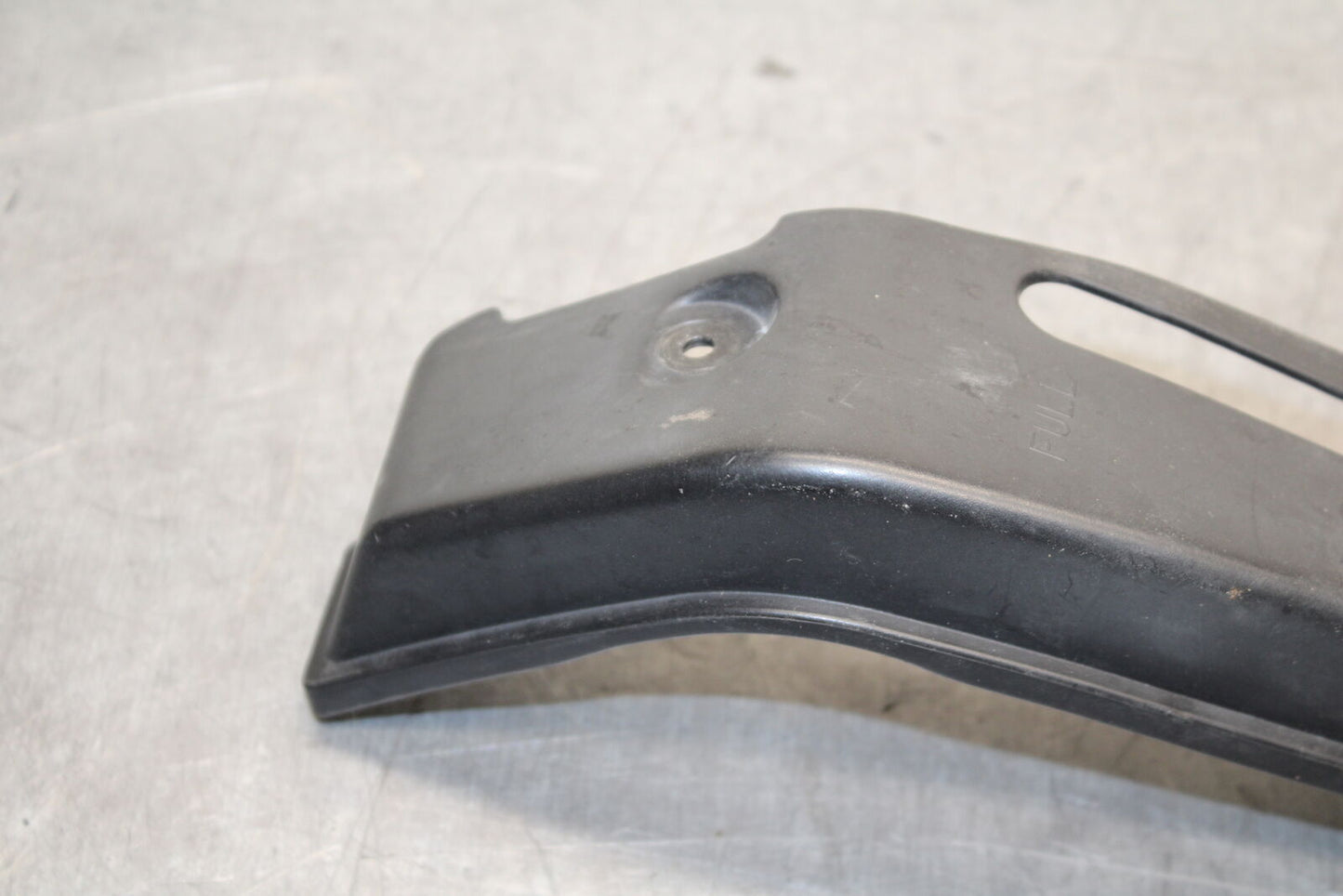 08-09 YAMAHA YZF R6S COOLANT WATER TANK RESERVOIR BOTTLE COVER GUARD BB114
