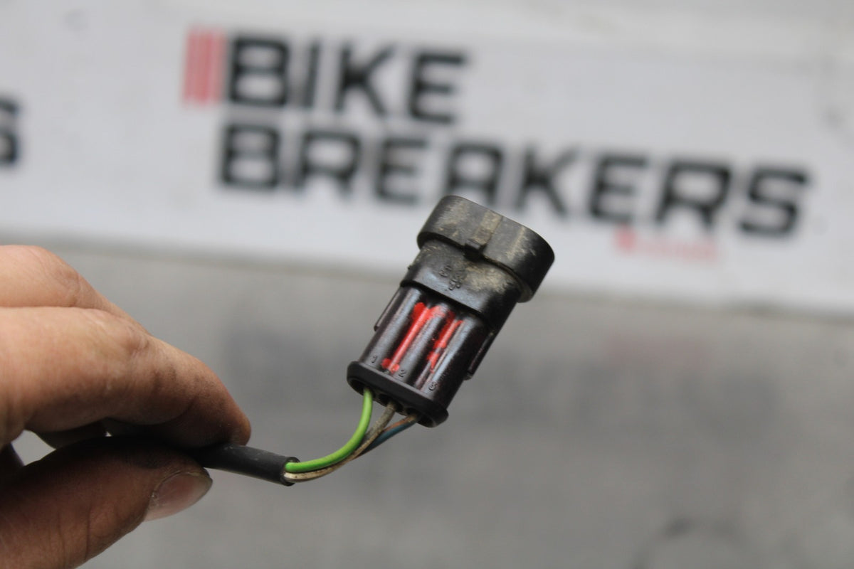 05 DUCATI SUPERSPORT 800 SPEED SPEEDOMETER SENSOR BB913
