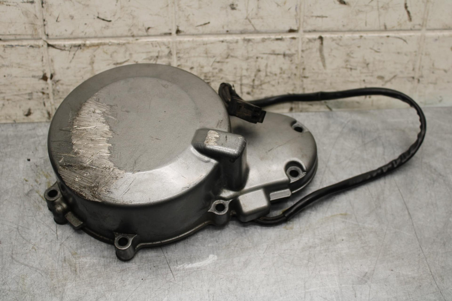 00-01 KAWASAKI ZZR600 STATOR MAGNETO ALTERNATOR GENERATOR COVER BB568