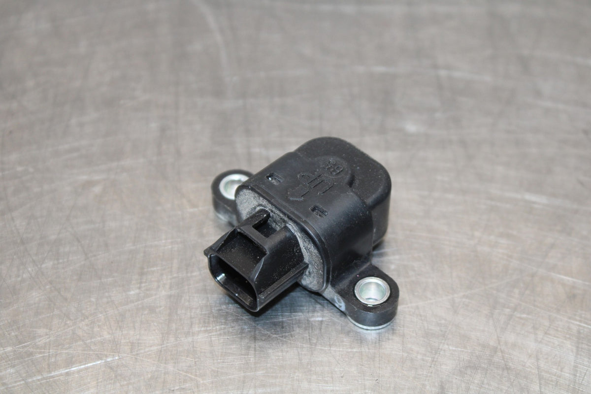 21-23 KAWASAKI NINJA ZX6R TIP OVER BANK ANGLE CRASH SENSOR SWITCH  BB179