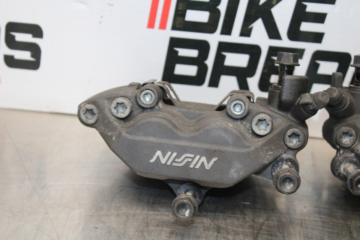 01-06 HONDA CBR600F4I RIGHT LEFT FRONT BRAKE CALIPER SET PAIR CALIPERS BB185