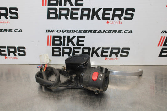 05 TRIUMPH ROCKET III FRONT BRAKE MASTER CYLINDER BB186