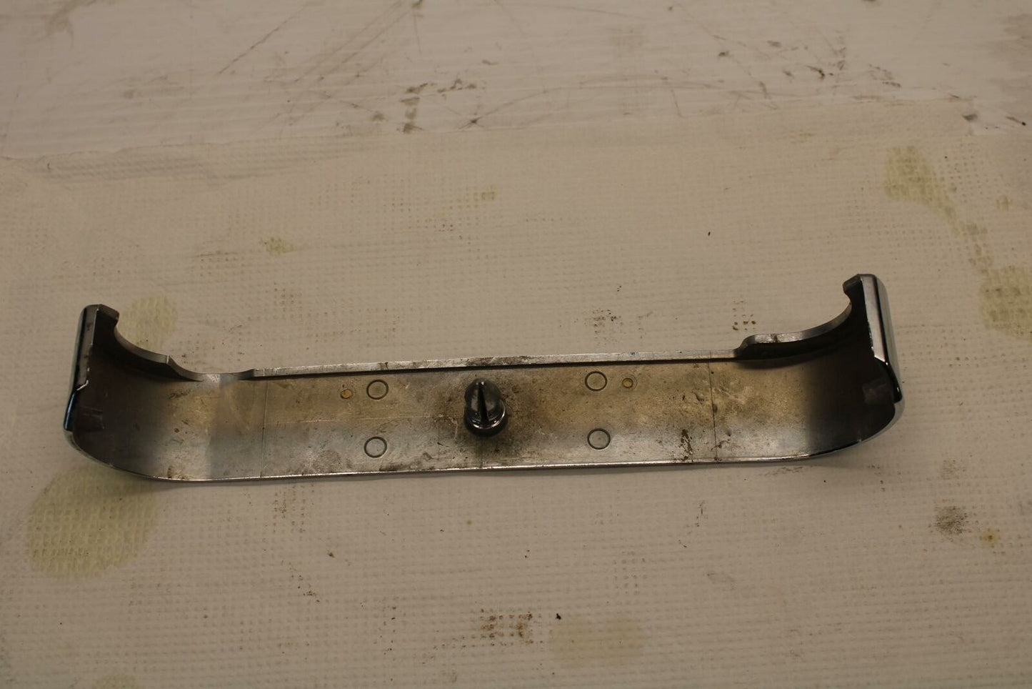 84-85 HONDA V30 MAGNA FRONT FORKS CLAMP LOWER TRIPLE TREE COVER BB251