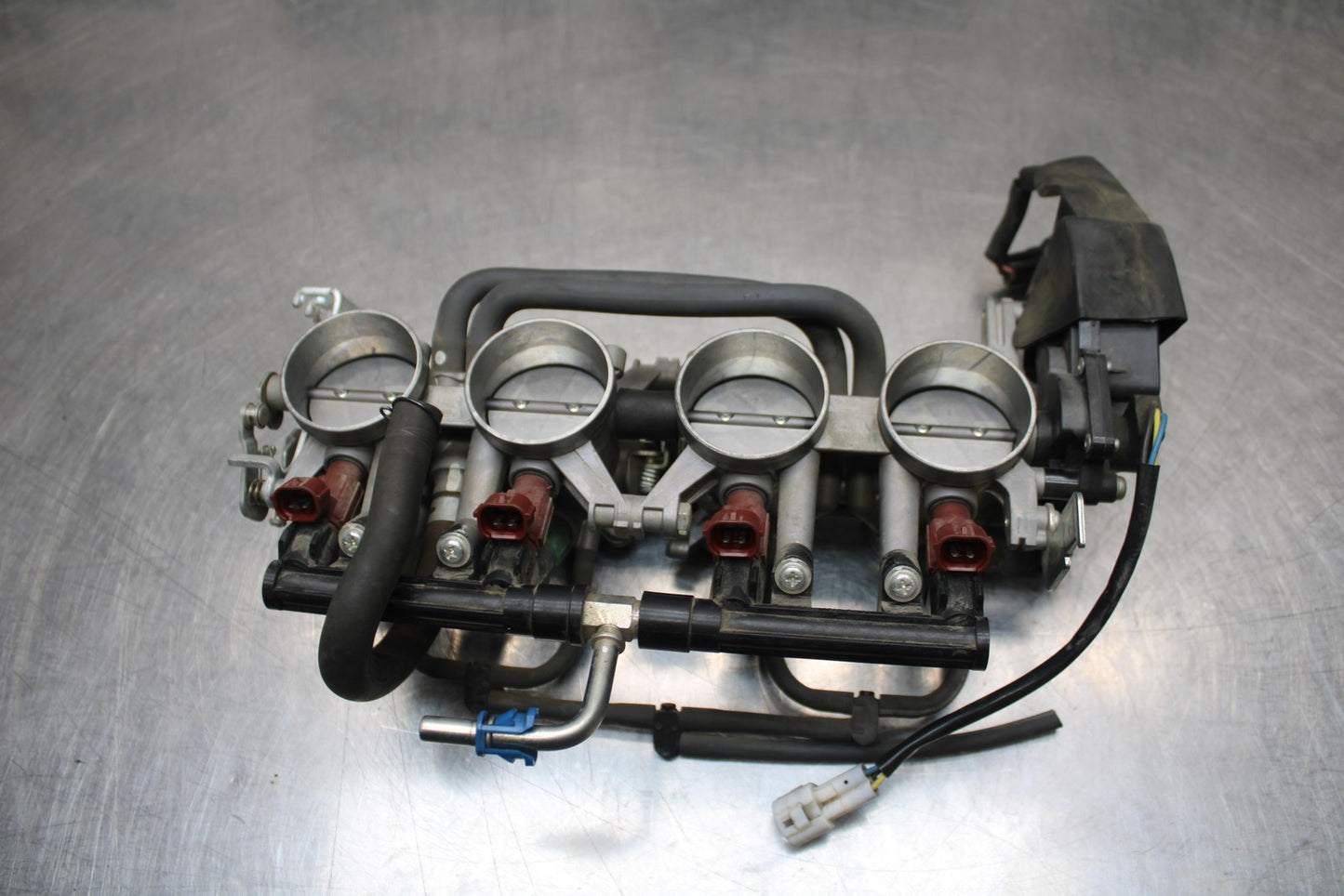 08-10 SUZUKI GSXR 600 MAIN FUEL INJECTORS / THROTTLE BODIES BB202