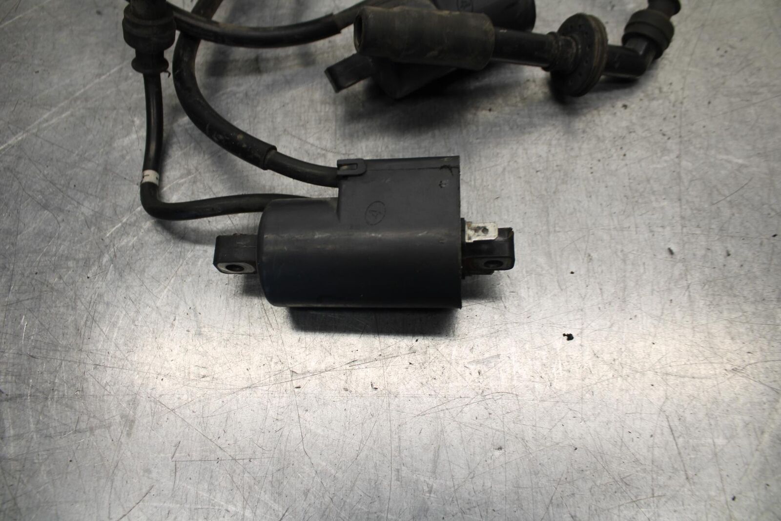 1995 Suzuki RF600R IGNITION COILS COIL SPARK PLUG CAPS BB615