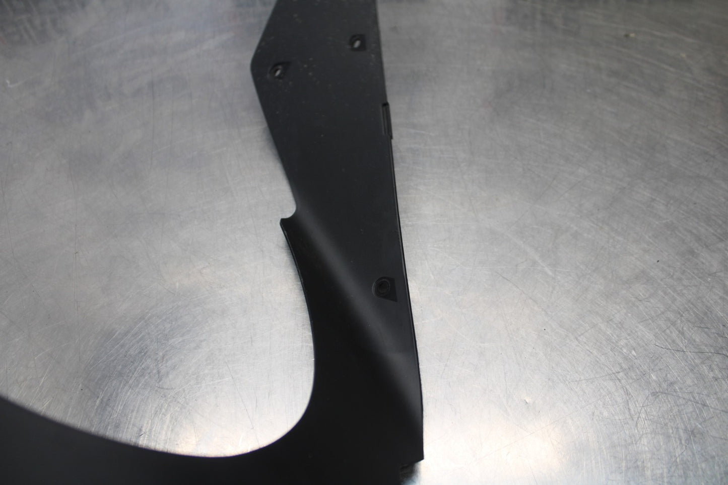 18-23 KAWASAKI NINJA 400 EX400 ABS LOWER FRONT UPPER INNER HEADLIGHT COWL BB192