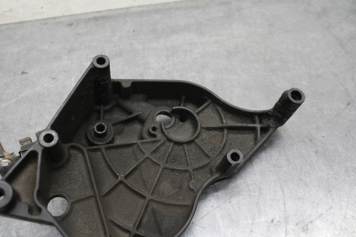 08-10 SUZUKI GSXR 600 ENGINE SPROCKET COVER BB130