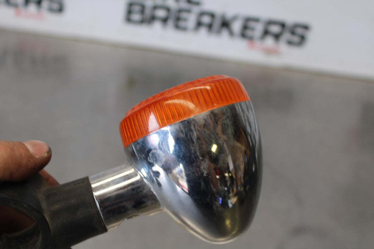 95 HONDA SHADOW 1100 LEFT FRONT TURN SIGNAL LIGHT INDICATOR BB885