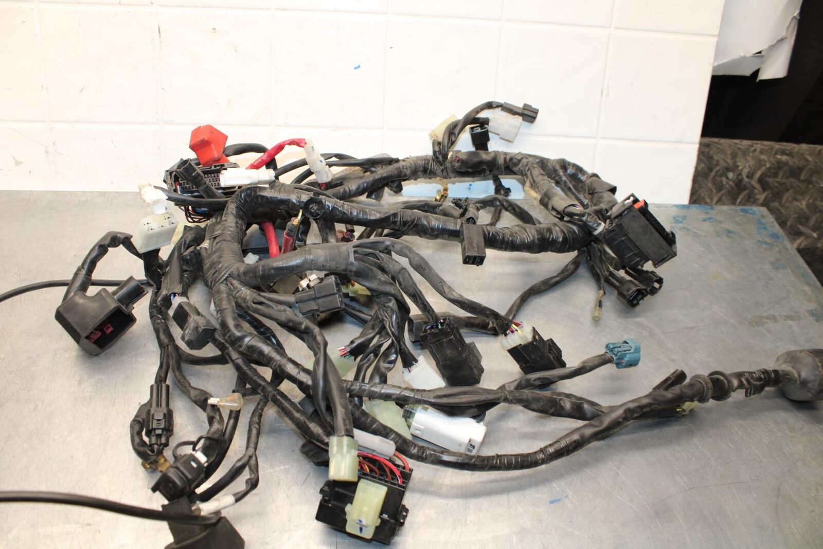 19-21 YAMAHA YZF R3 MAIN ENGINE WIRING HARNESS MOTOR WIRE LOOM BB588