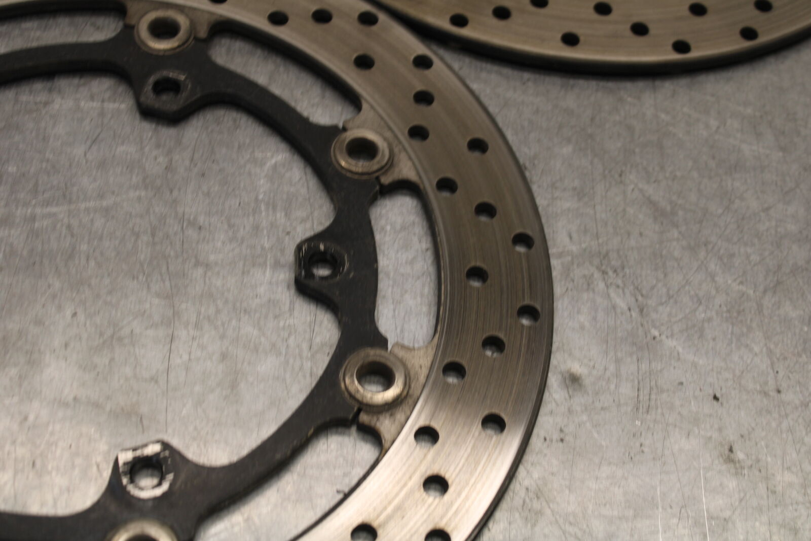 08-09 YAMAHA YZF R6S FRONT LEFT RIGHT BRAKE ROTORS DISCS 5SL-2581T-00-00  BB690