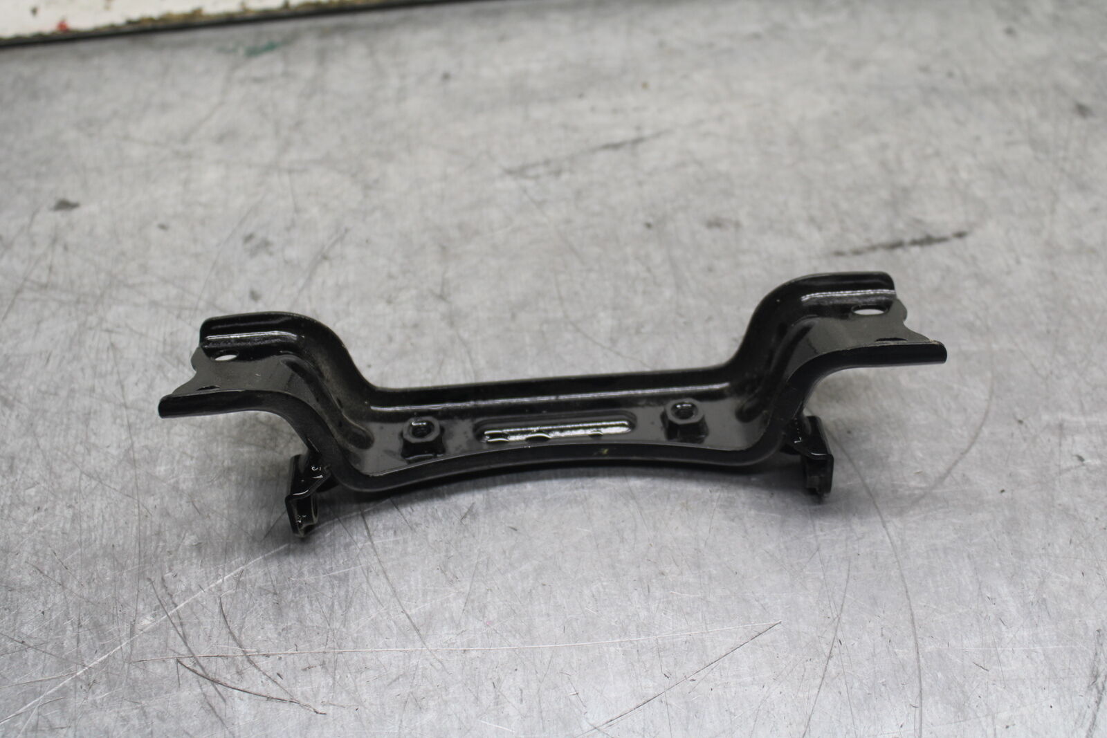 18-23 KAWASAKI NINJA 400 EX400 ABS GAS TANK FUEL CELL RESERVOIR BRACKET  BB747