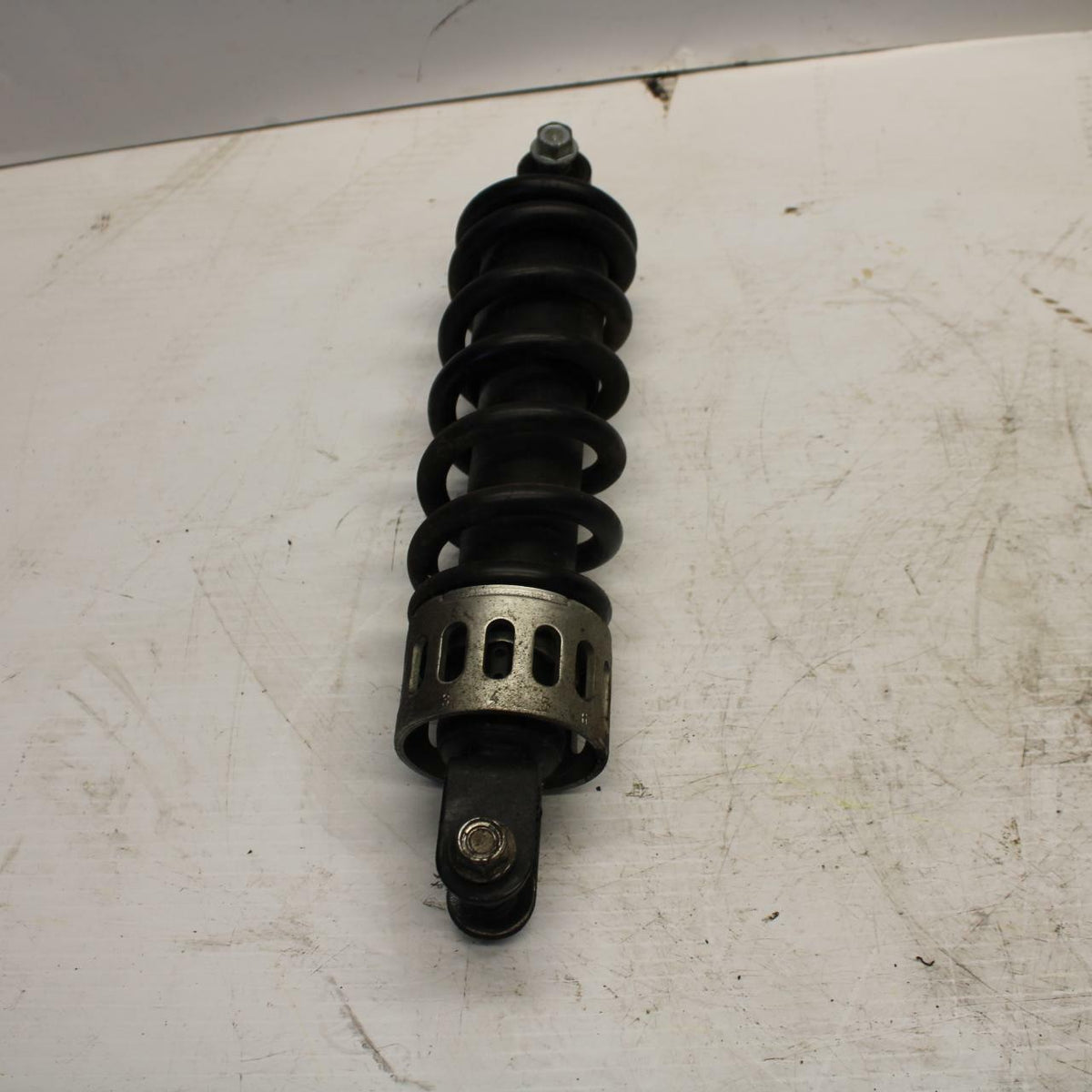 04-09 SUZUKI GS500F REAR BACK SHOCK ABSORBER SUSPENSION 62100-01D21 BB261