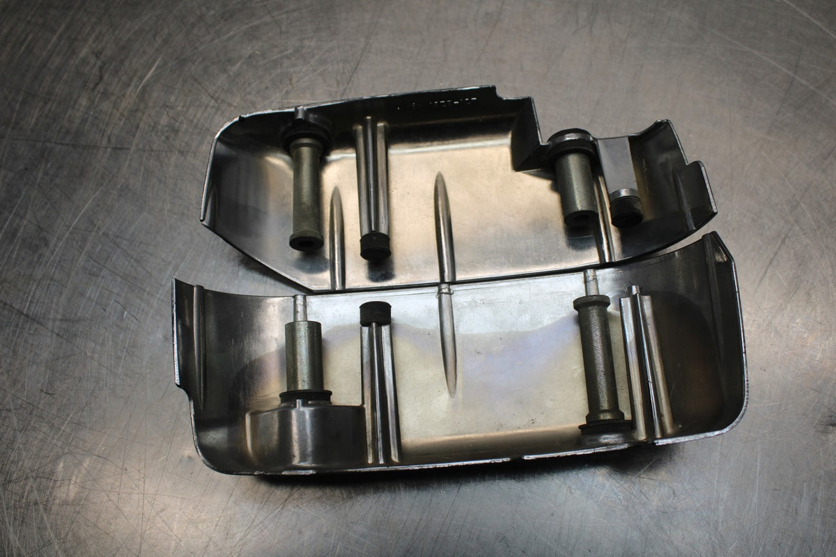 2006 Suzuki Boulevard C90 ENGINE TOP END CYLINDER HEAD COVER BB849