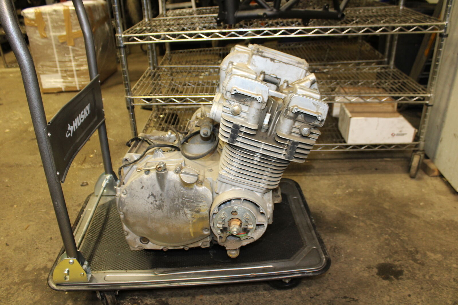 80-83 SUZUKI GS750E ENGINE MOTOR BB234