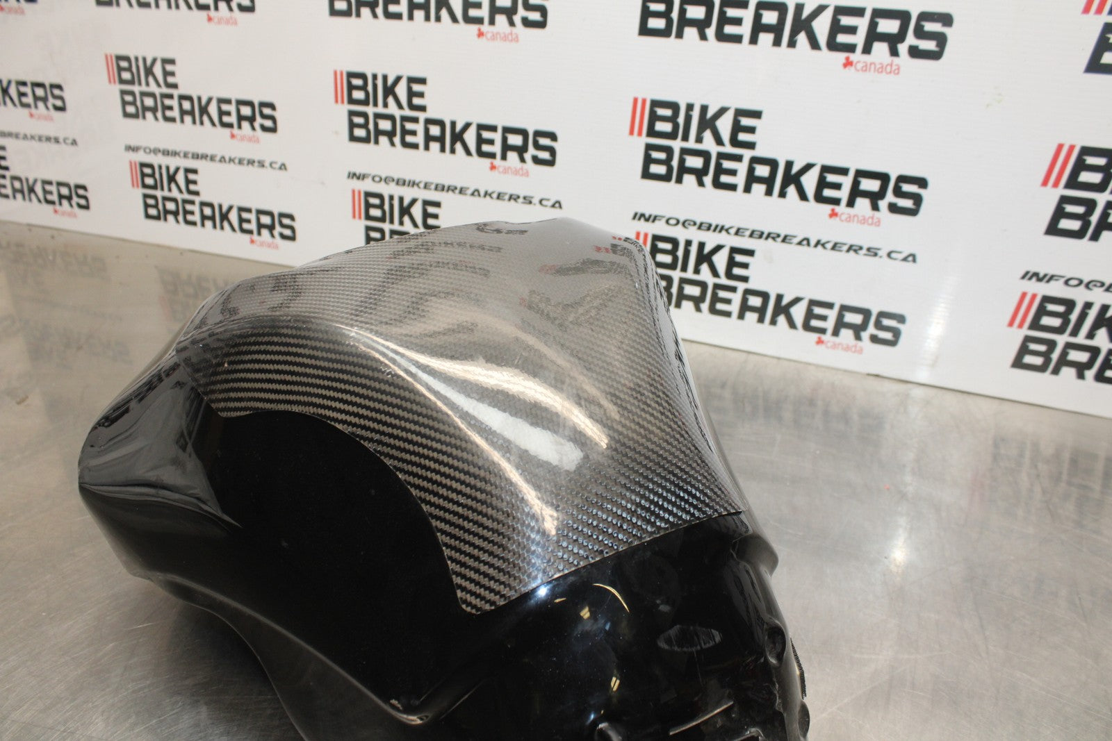 08 KAWASAKI NINJA ZX10R GAS TANK FUEL CELL PETROL RESERVOIR BB201