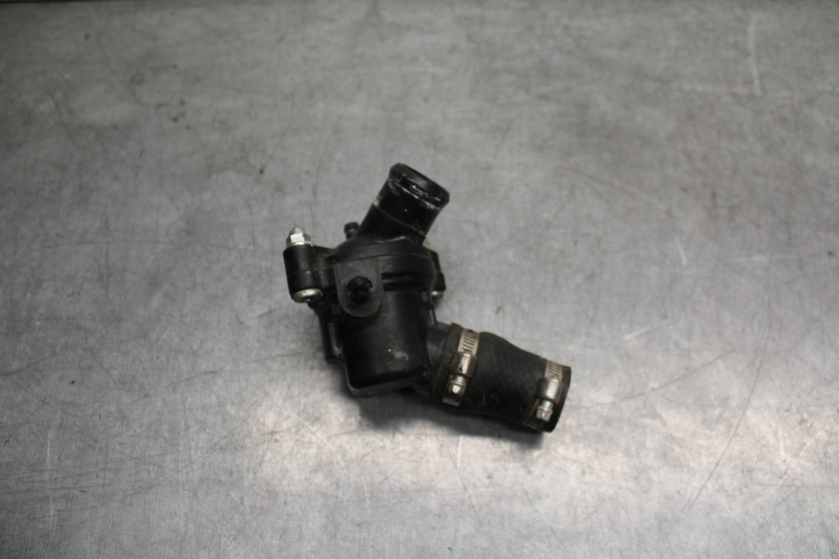 07-08 YAMAHA YZF R1 THERMOSTAT W HOUSING ASSEMBLY BB724