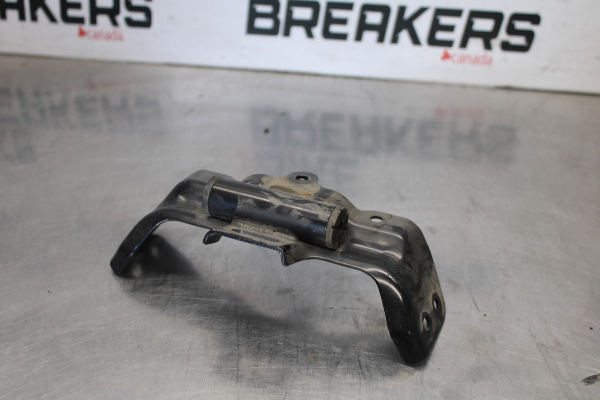 16 HONDA CB500F ABS GAS TANK FUEL CELL PETROL RESERVOIR BRACKET MOUNT BB930