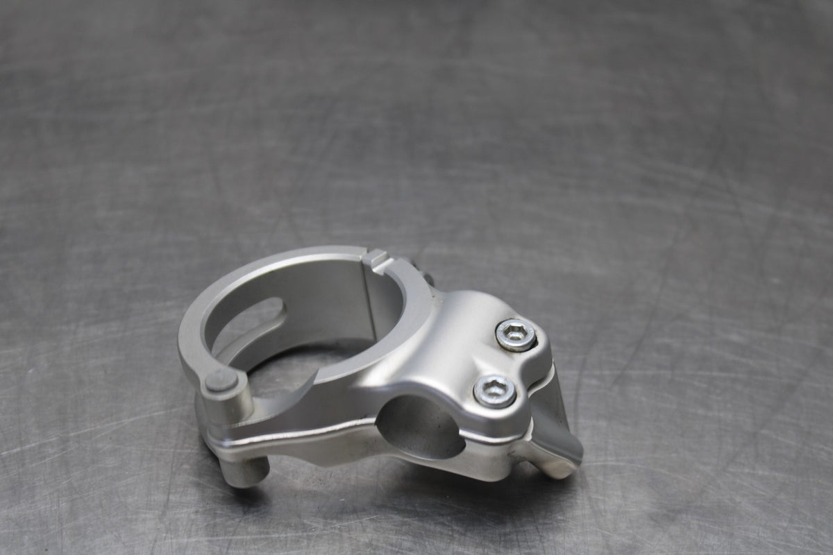 16 DUCATI 959 PANIGALE LEFT RIGHT CLIP ONS HANDLEBAR BRACKETS BB912