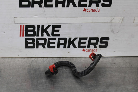 13-18 KAWASAKI NINJA ZX6R FUEL HOSE GAS LINE TUBE PIPE BB915