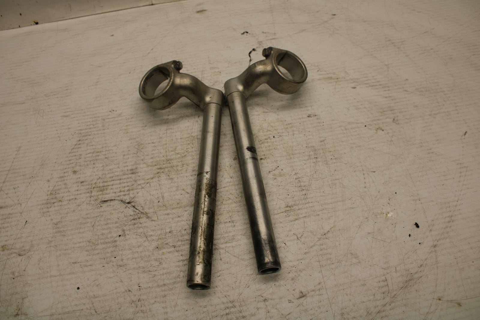 03-11 SUZUKI SV650A LEFT RIGHT CLIP ON ONS HANDLEBARS PAIR SET BB290