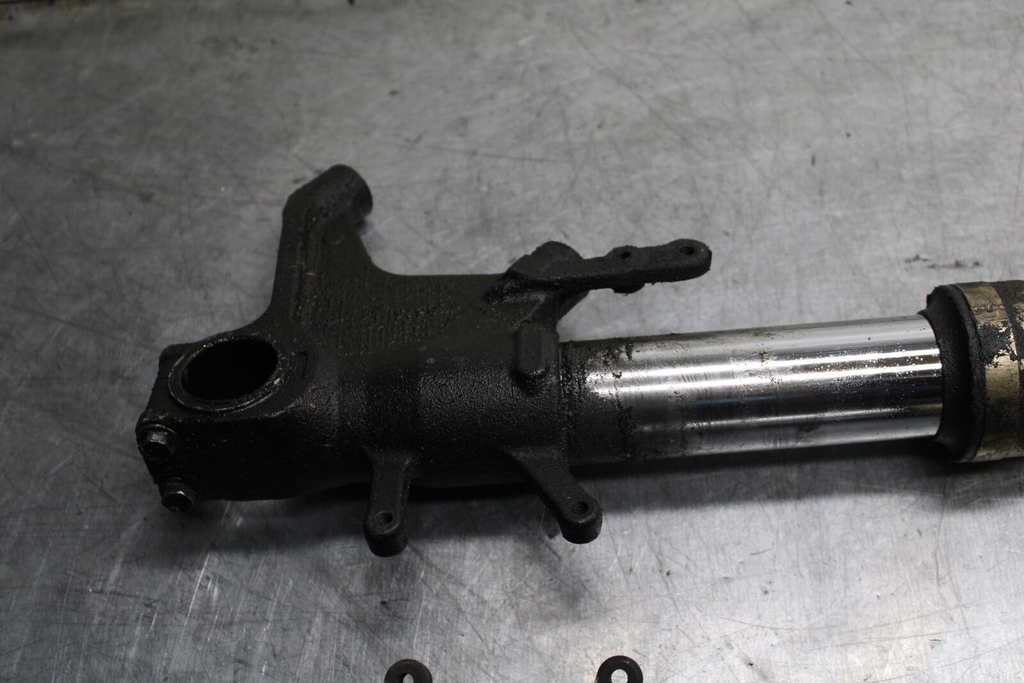 06-07 SUZUKI GSXR 600 FRONT FORKS SHOCK SUSPENSION SET PAIR BB737