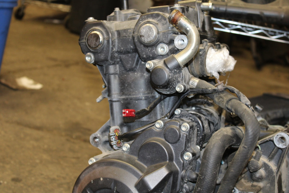 13-15 HONDA CBR500R ENGINE MOTOR BB834