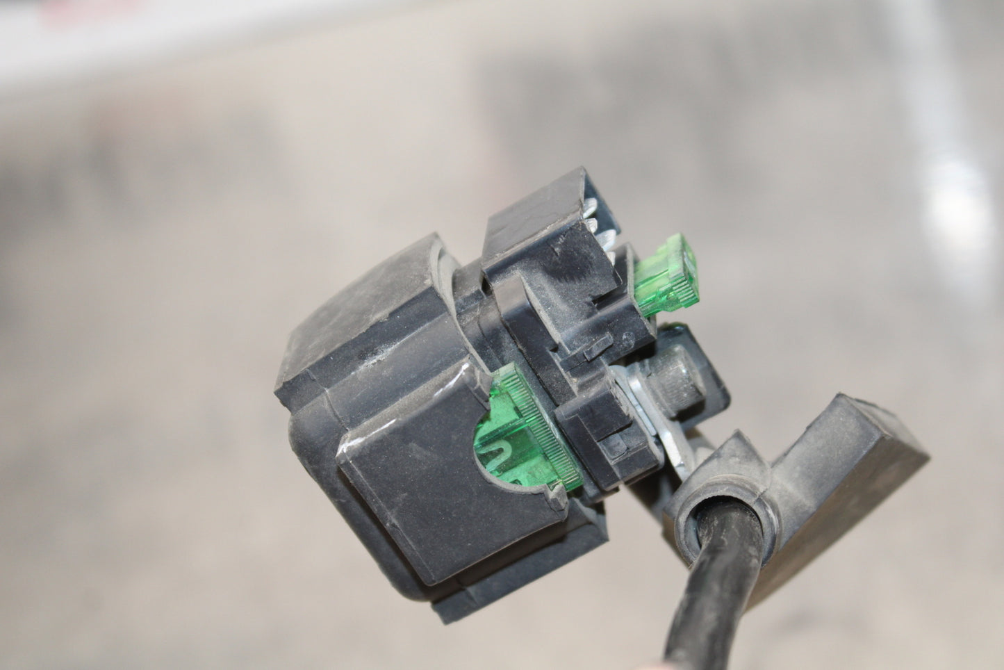 04-05 KAWASAKI NINJA ZX10R ENGINE STARTER RELAY STARTING MOTOR SWITCH BB163